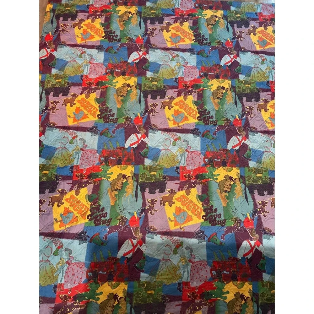 Disney All-Star Movies Resort Comforter 113x101 Prop Vintage Room Blanket